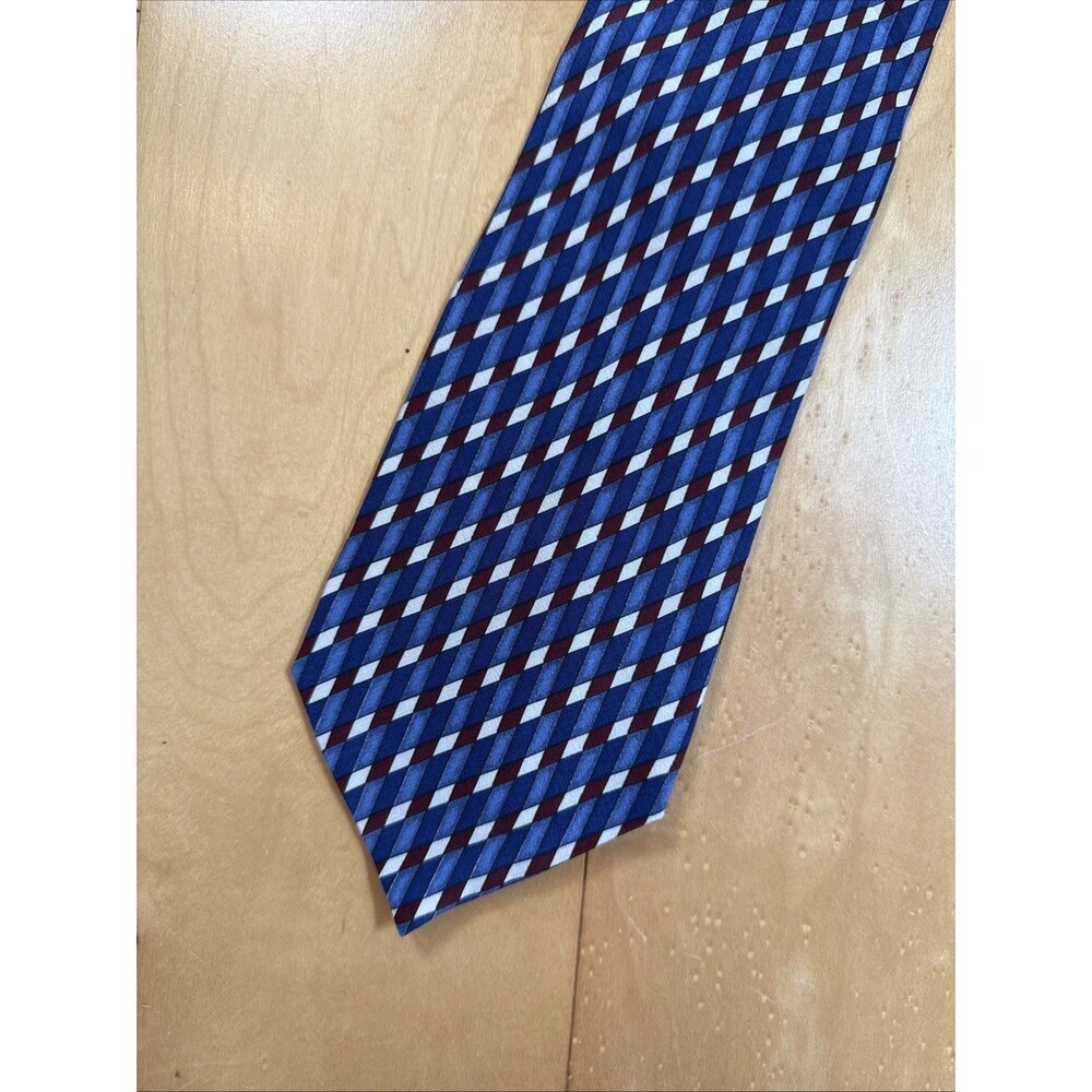VINTAGE ISACO 100% SILK BLUE STRIPED GEOMETRIC TIE